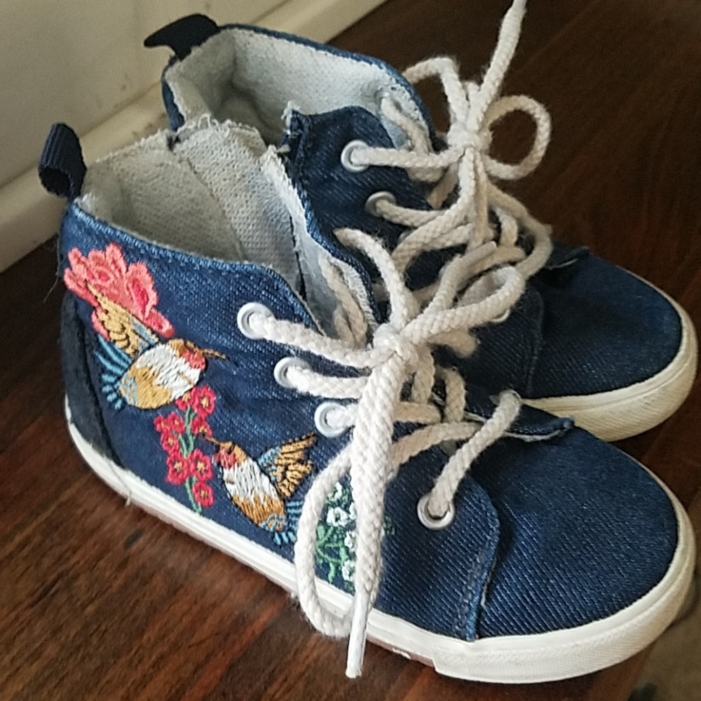 Adorable Zara Baby denim sneakers